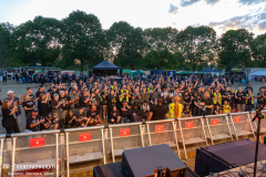010826_HF_07_Crew_001