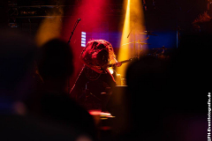 01223_OSN_04_Repelled_054
