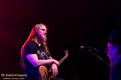 020426_OSN_04_Repelled_053