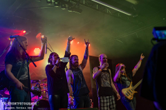 020426_OSN_04_Repelled_055