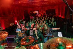 020426_OSN_04_Repelled_069