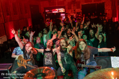 020426_OSN_04_Repelled_070