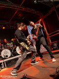 030525_HOT_04_MEANS_TO_COLLAPSE_032