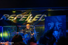 050424_KJZ_02_Repelled_043