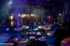090624_West_01_M2C_001
