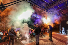 090923_Wb_R_02_Frozen_Flames_101