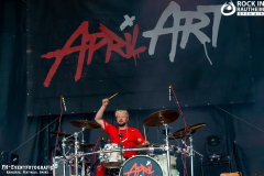 100524_RIR_03_April_Art_042