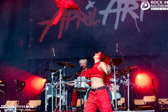 100524_RIR_03_April_Art_044