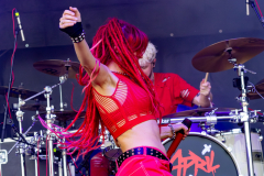 100524_RIR_03_April_Art_047