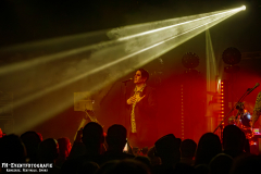 141224_SB_02_She_Hates_Emotions_008