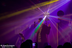 141224_SB_02_She_Hates_Emotions_014