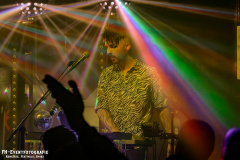 141224_SB_02_She_Hates_Emotions_045