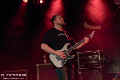 310126_BYN_01_If_Worlds_Collide_018