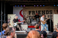3108_Sued_06_Friends_Don´t_Lie_032