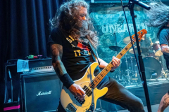 02_Unearth_020